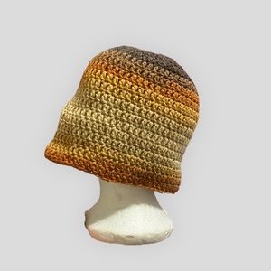“hazelXcaramel” beanie HANDMADE